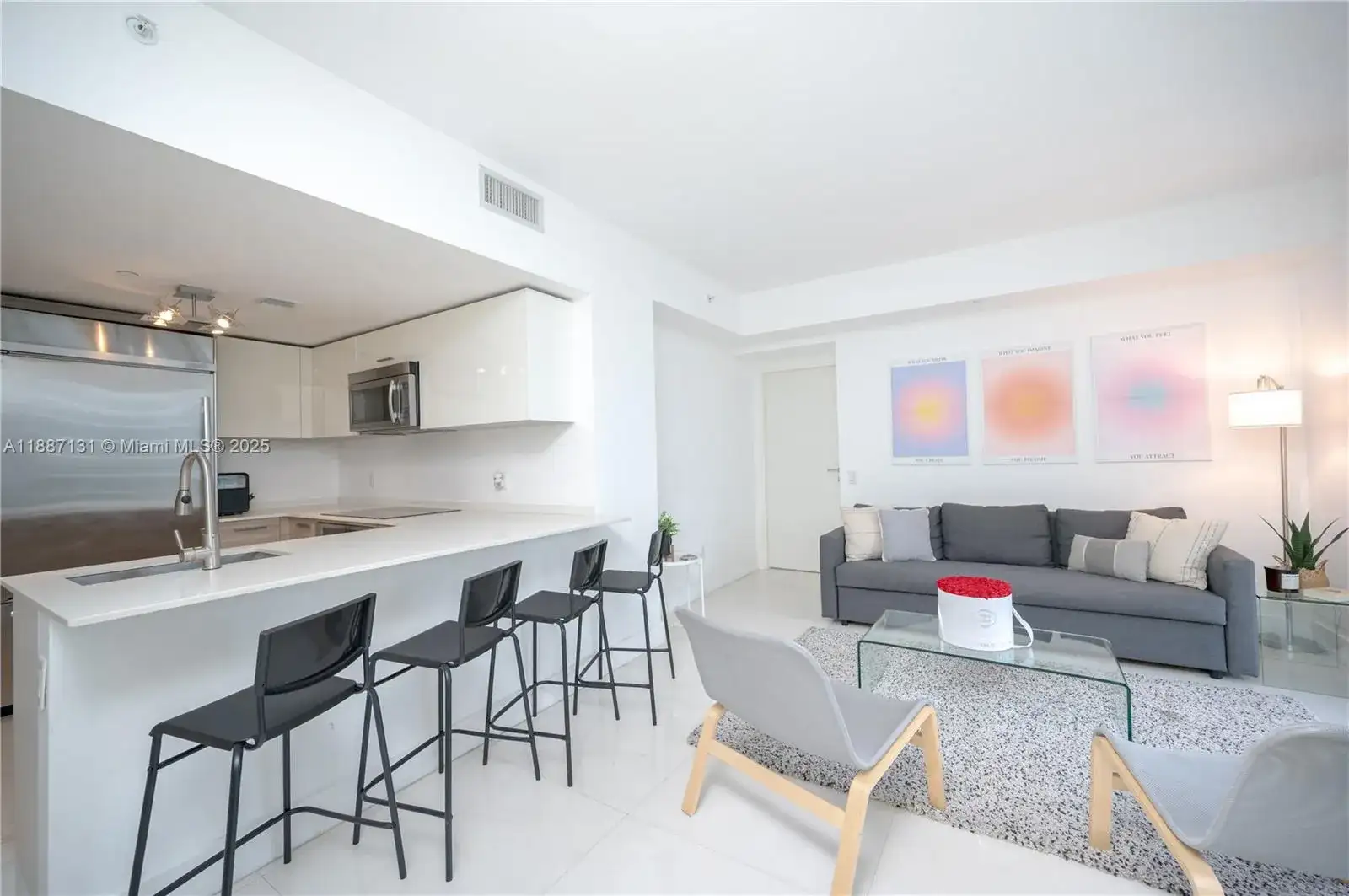 1300 Brickell Bay Dr # 1601, Miami FL 33131 photo 5