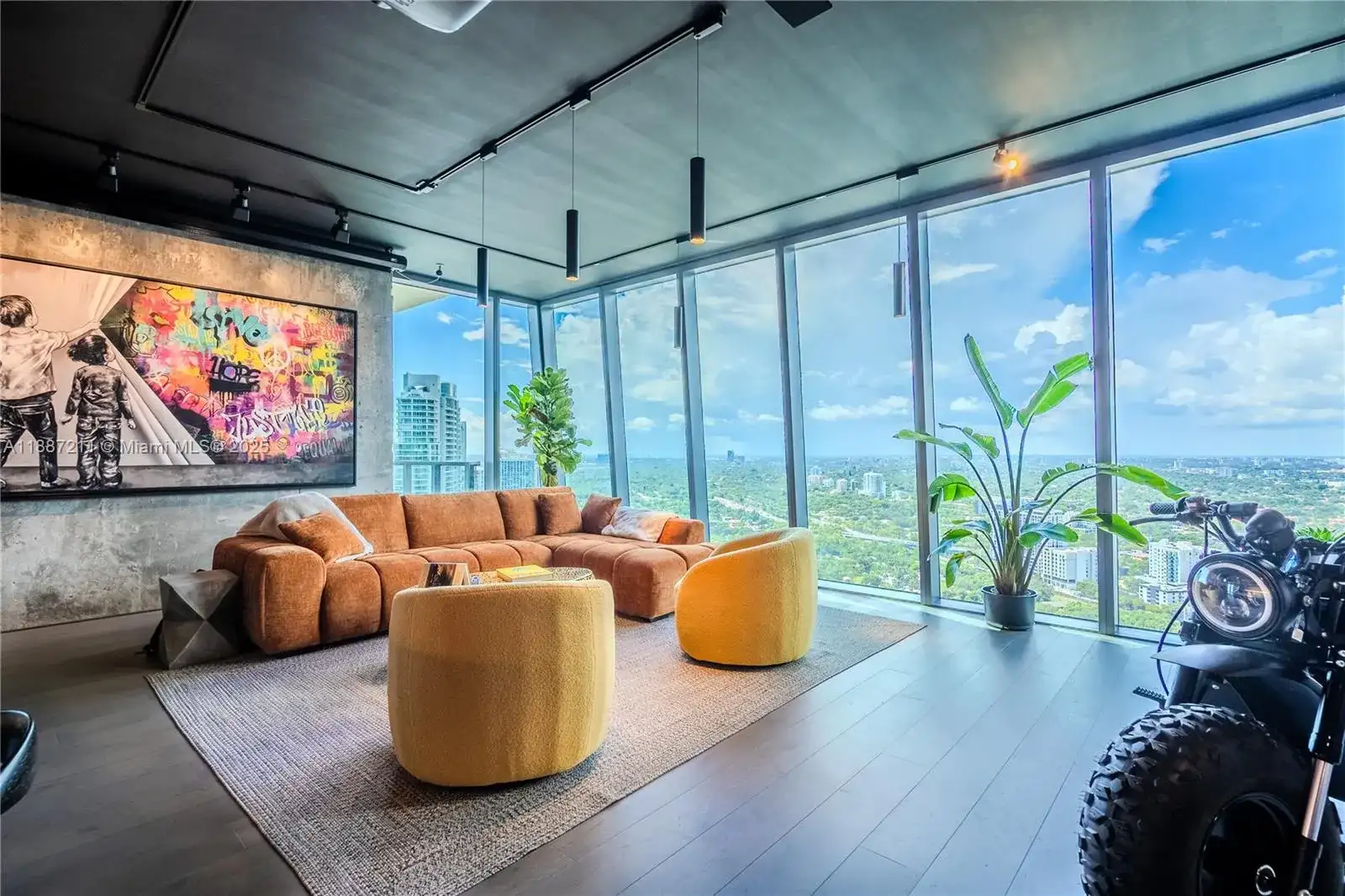 1451 Brickell Ave # 3903, Miami FL 33131 photo 3