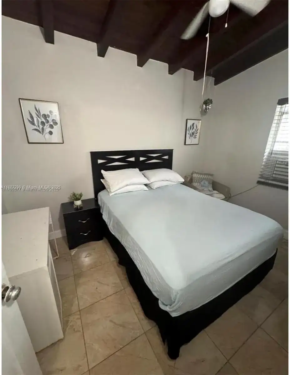 18201 NW 3rd Ave # 1, Miami Gardens FL 33169 photo 3