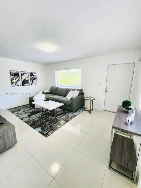 1030 NE 80th St # 4, Miami FL 33138 photo 3