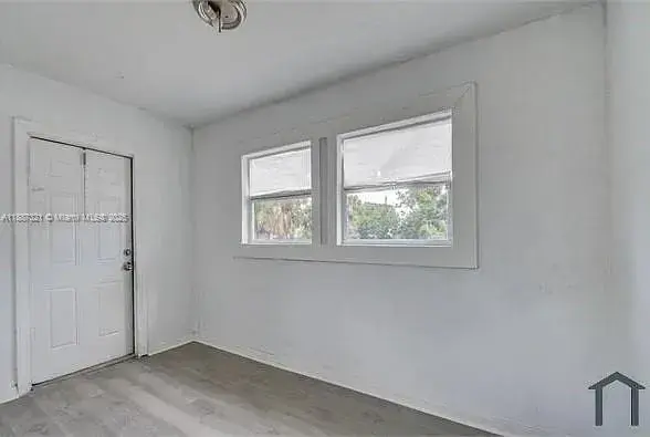 1030 N 18th St, West Palm Beach FL 33407 photo 4