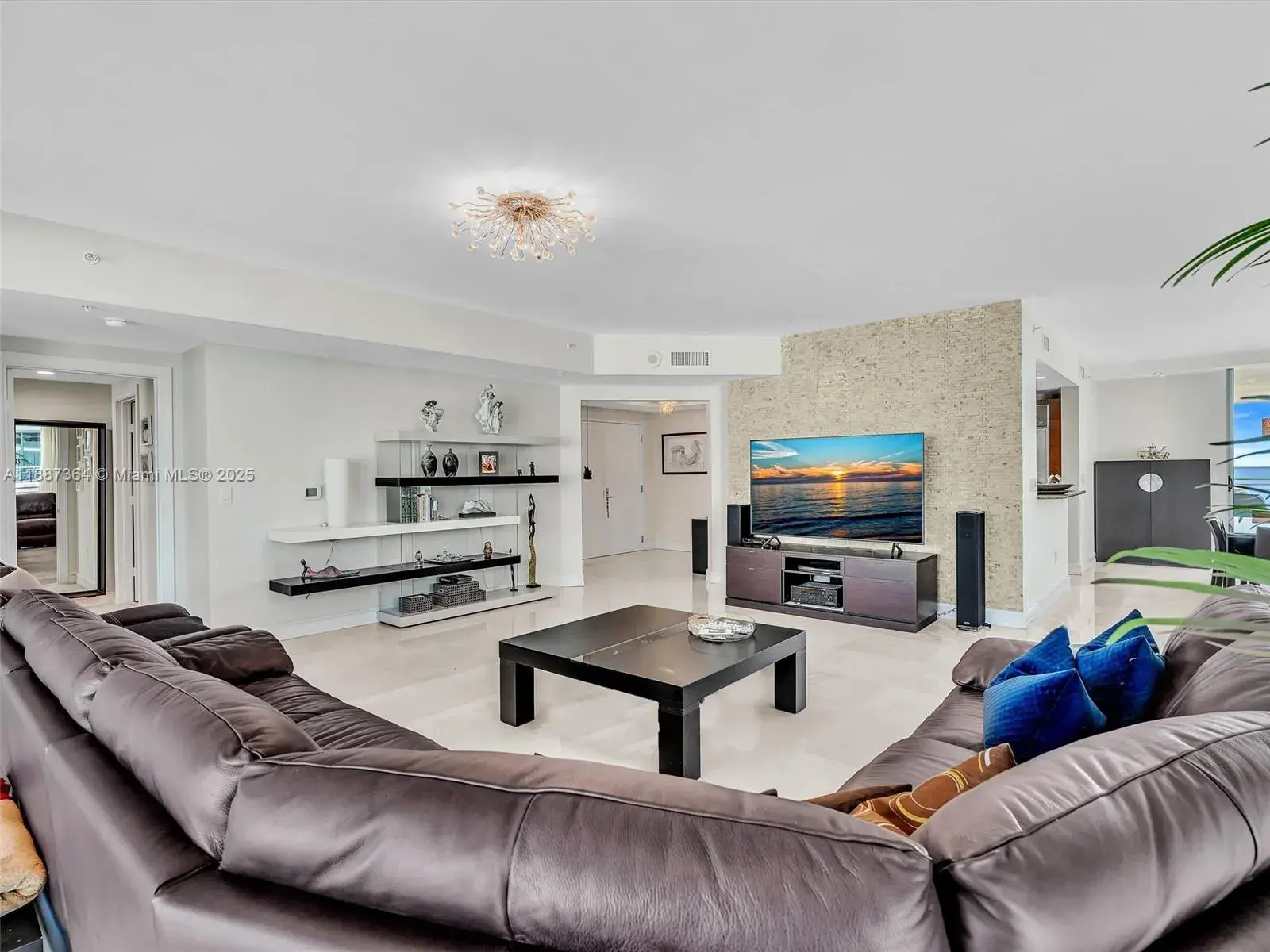 3535 S Ocean Dr # 905, Hollywood FL 33019