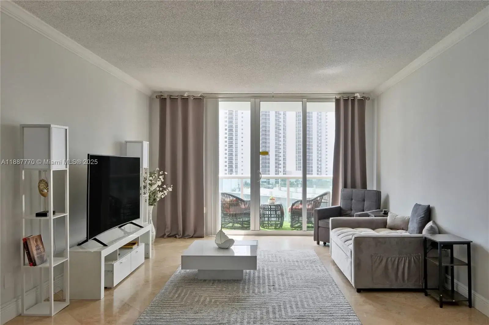 19370 Collins Ave # 919, Sunny Isles Beach FL 33160