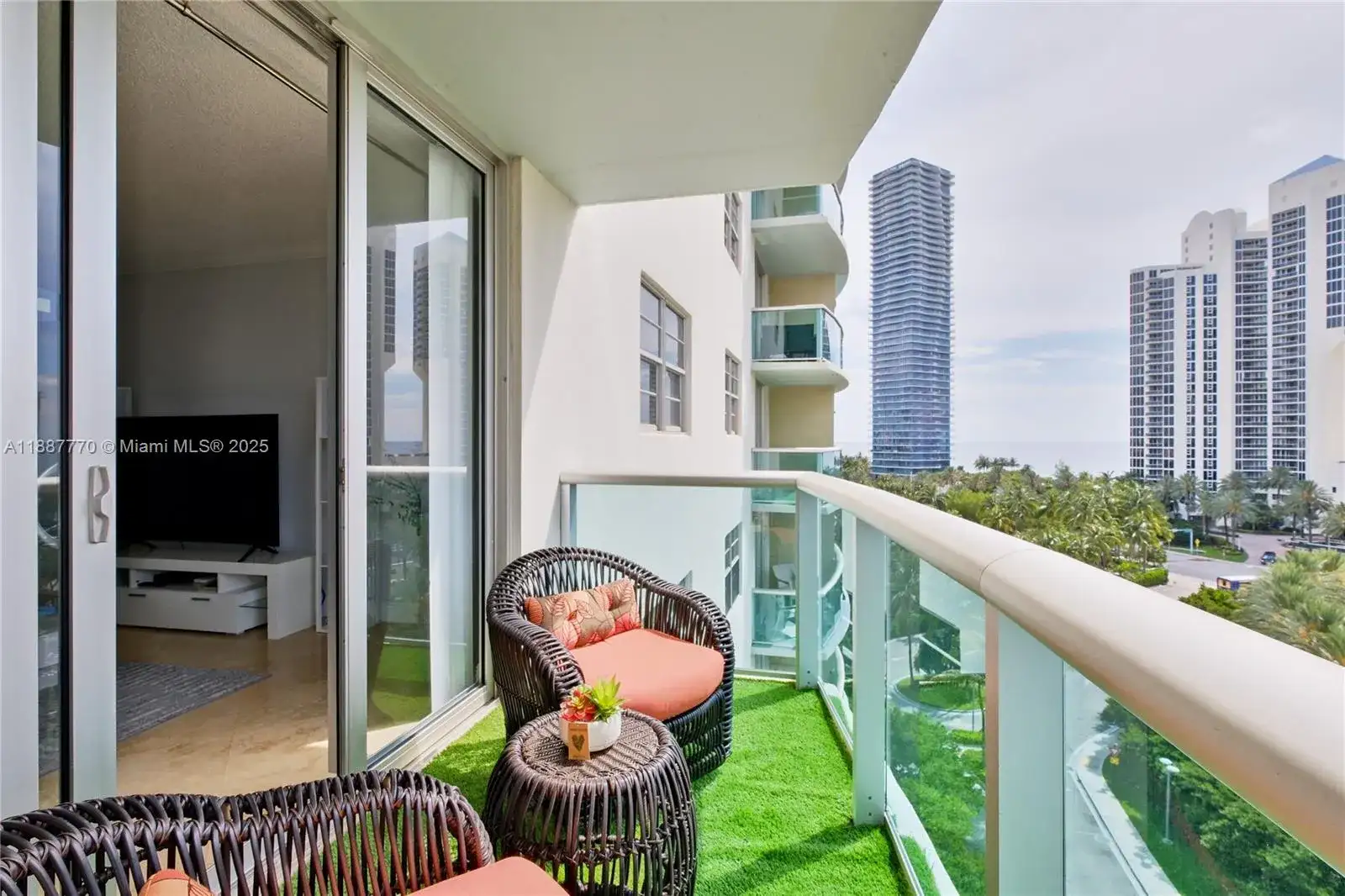 19370 Collins Ave # 919, Sunny Isles Beach FL 33160 photo 5