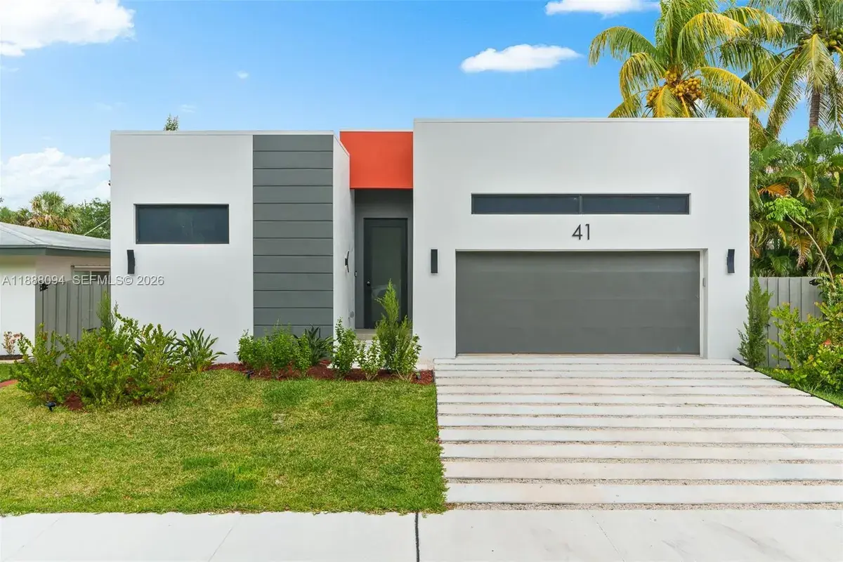 41 NE 24th St, Wilton Manors FL 33305