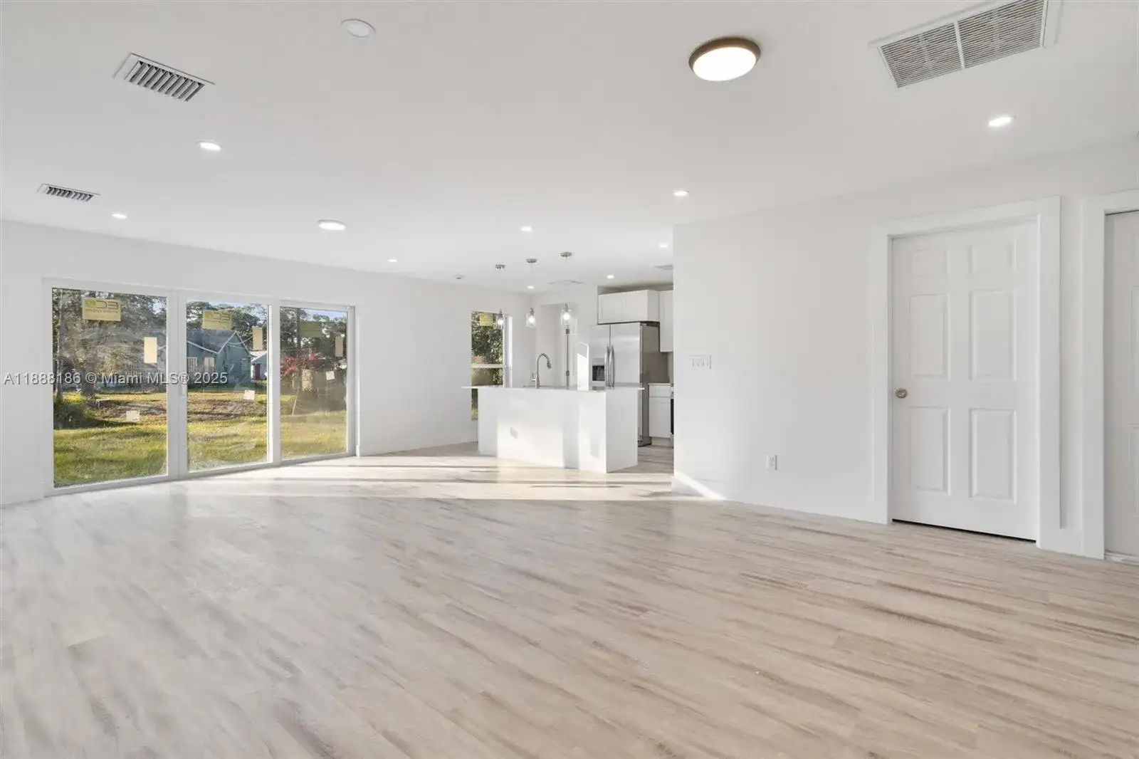 1150 SE Tarleton St, Palm Bay FL 32909 photo 5