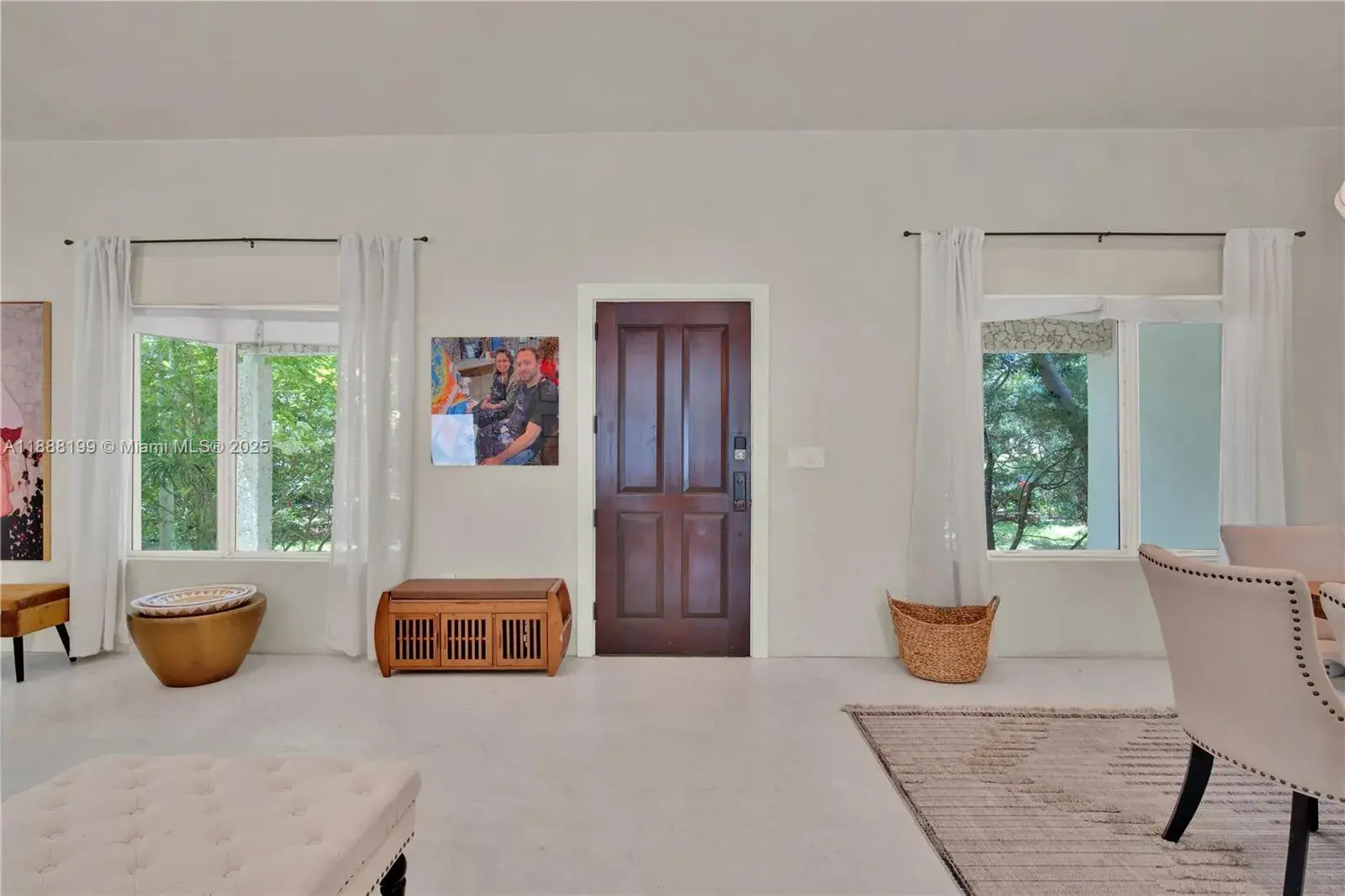 520 Bay Point Rd, Miami FL 33137
