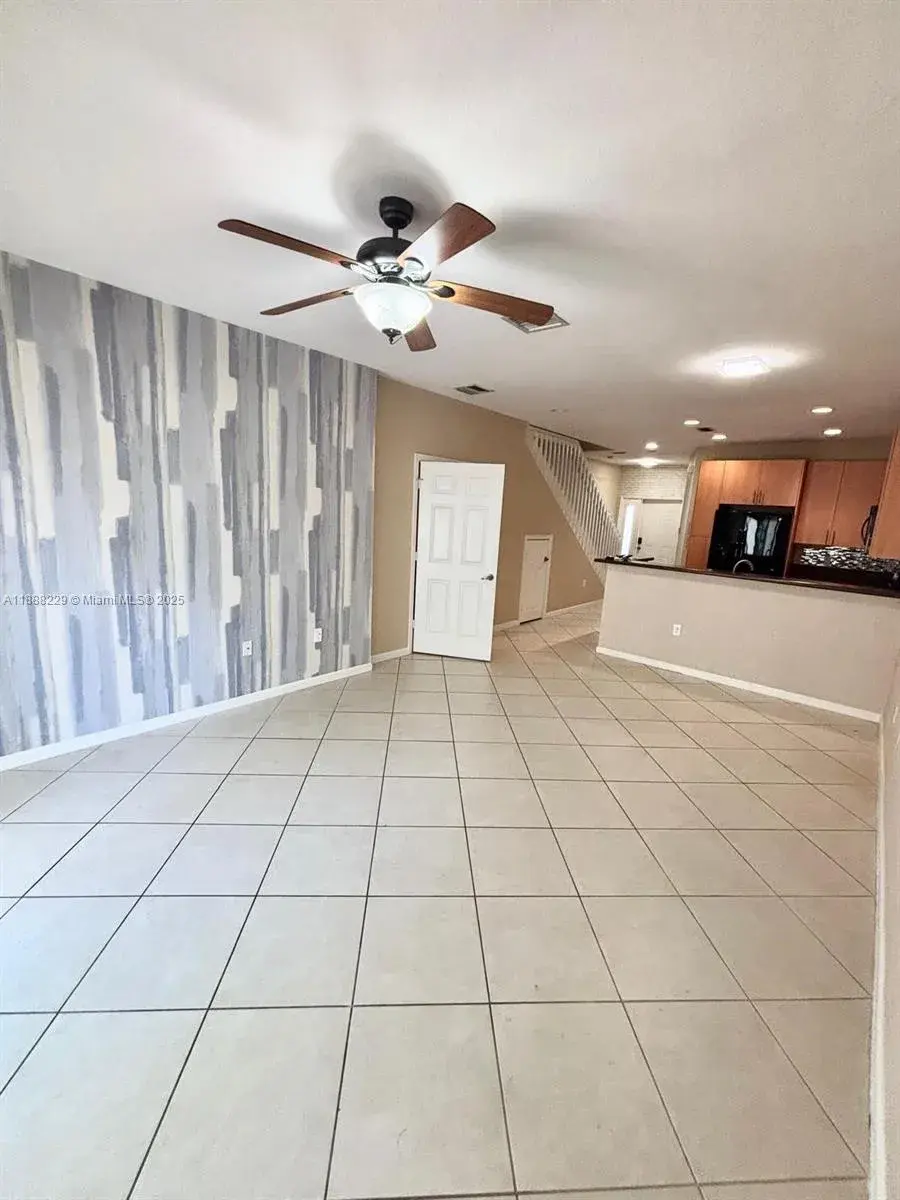 2429 NW 31st Ct # 2429, Oakland Park FL 33309