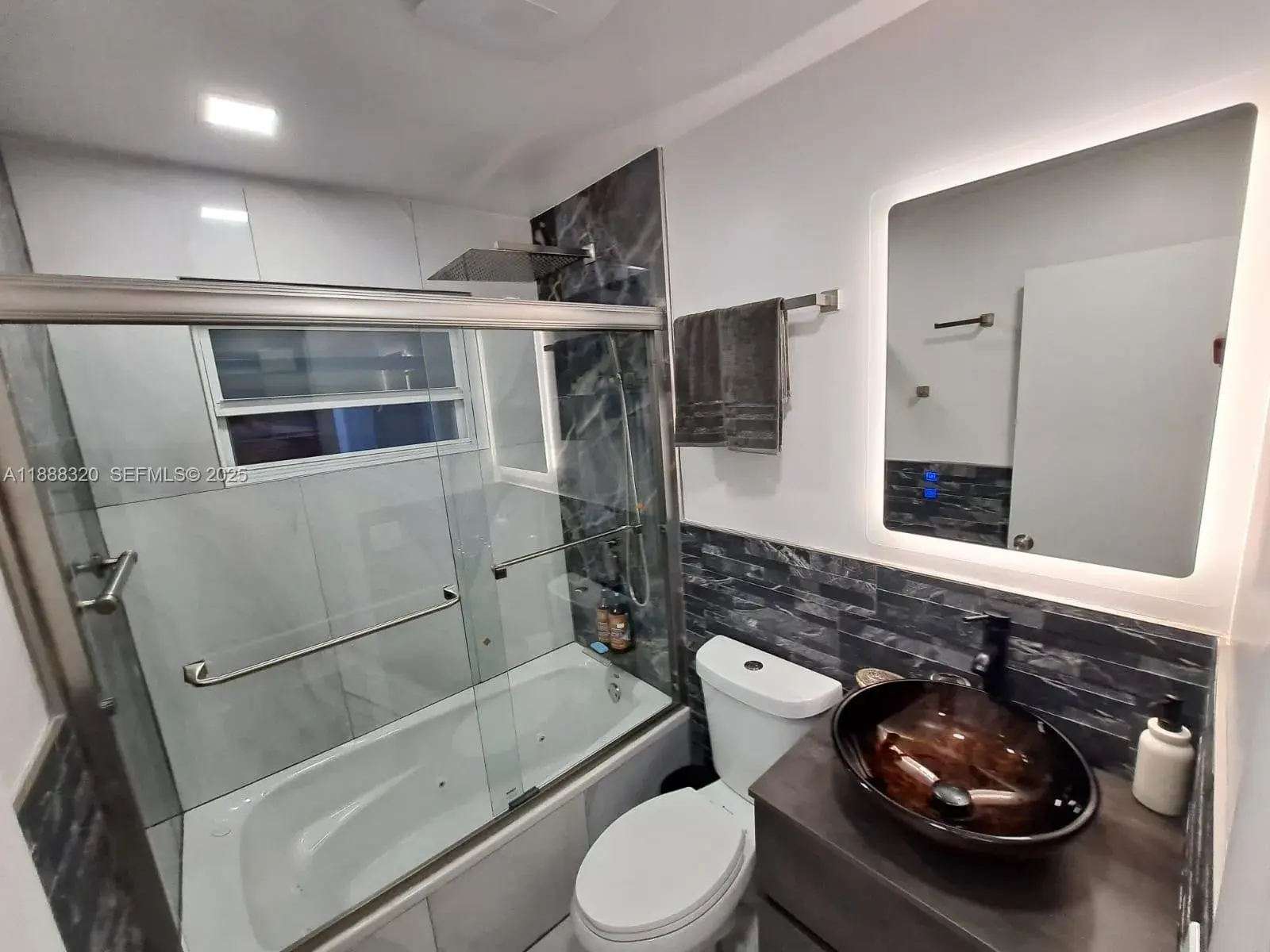 2242 Polk St # 1, Hollywood FL 33020