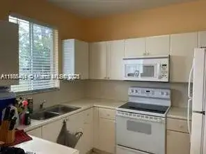 2821 SE 15th Rd # 91, Homestead FL 33035 photo 3