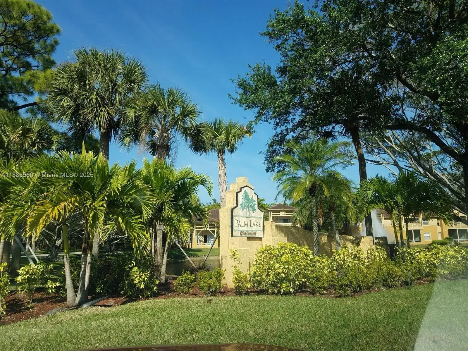 4863 Via Palm Lks # 806, West Palm Beach FL 33417