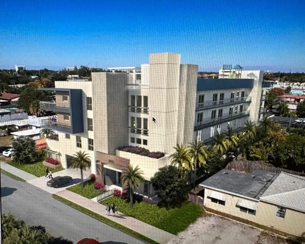 2815 Jackson St, Hollywood FL 33020