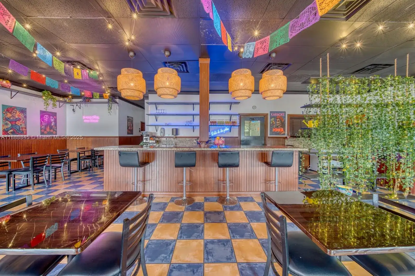 Restaurant and Bar For Sale On N Pine Island Road In Tamarac/Sunrise, Tamarac FL 33351 photo 3