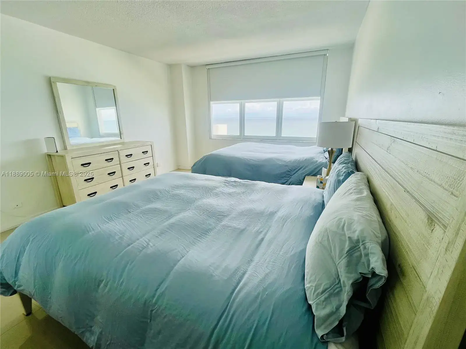 5601 Collins Ave # 1607, Miami Beach FL 33140 photo 3