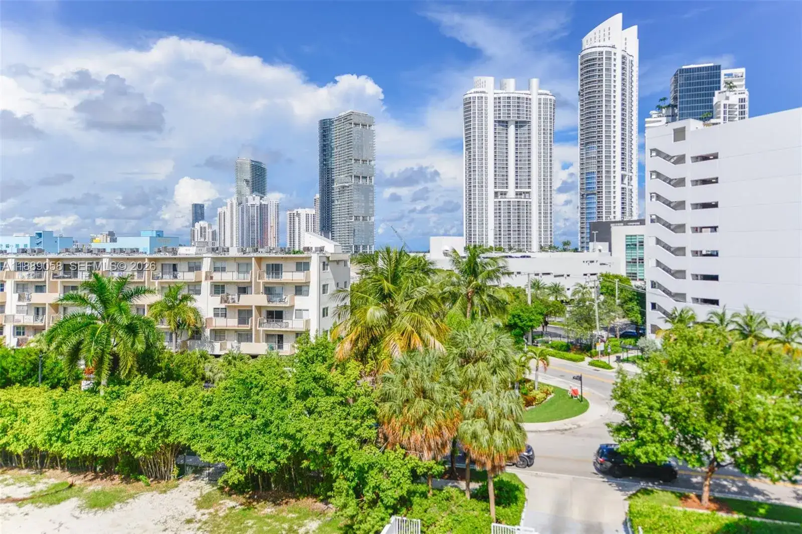17800 Atlantic Blvd, Sunny Isles Beach FL 33160