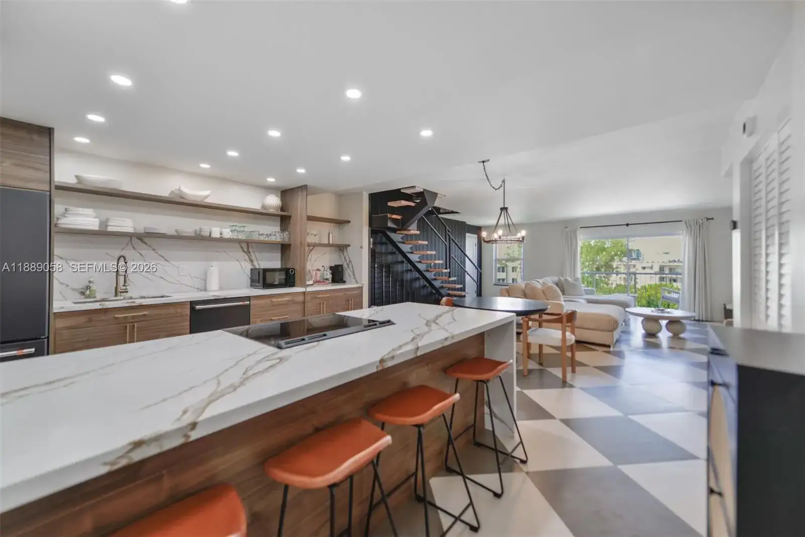 17800 Atlantic Blvd, Sunny Isles Beach FL 33160 photo 2