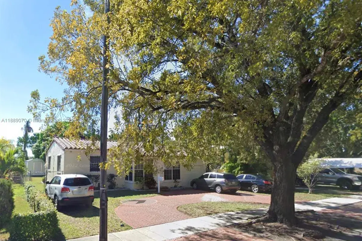 1852 Fletcher St, Hollywood FL 33020