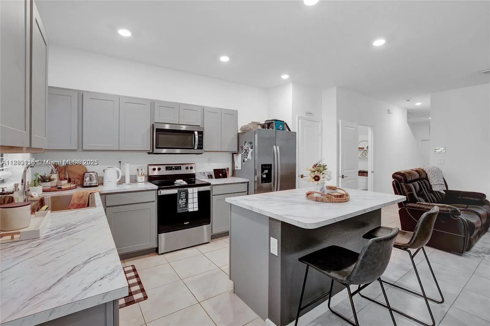 1160 SW 7th Ct, Florida City FL 33034