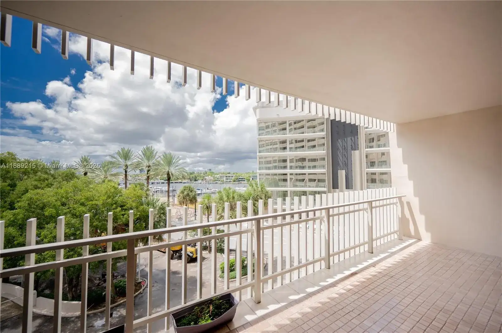 3 Grove Isle Dr # C308, Miami FL 33133 photo 2