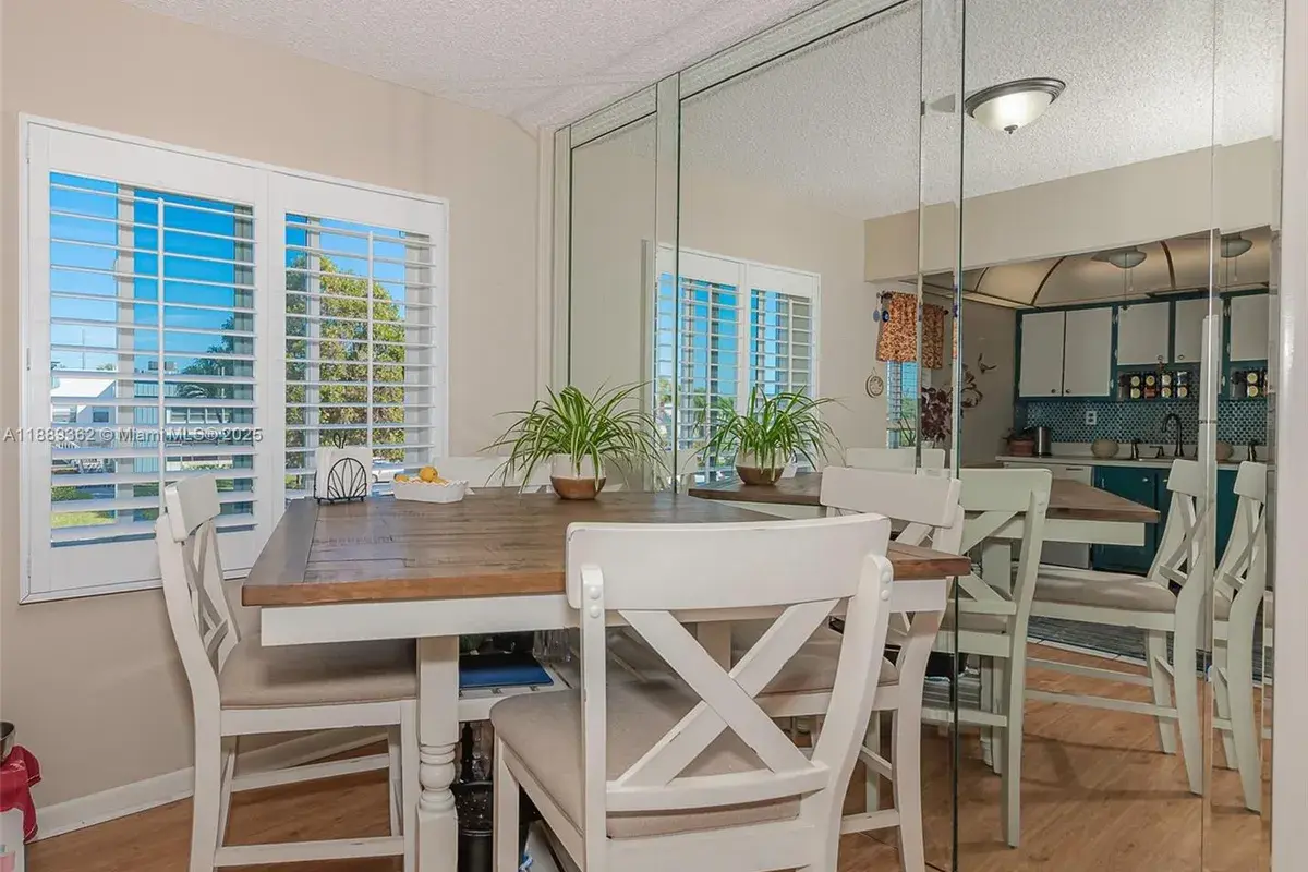 576 Burgundy L # 576, Delray Beach FL 33484