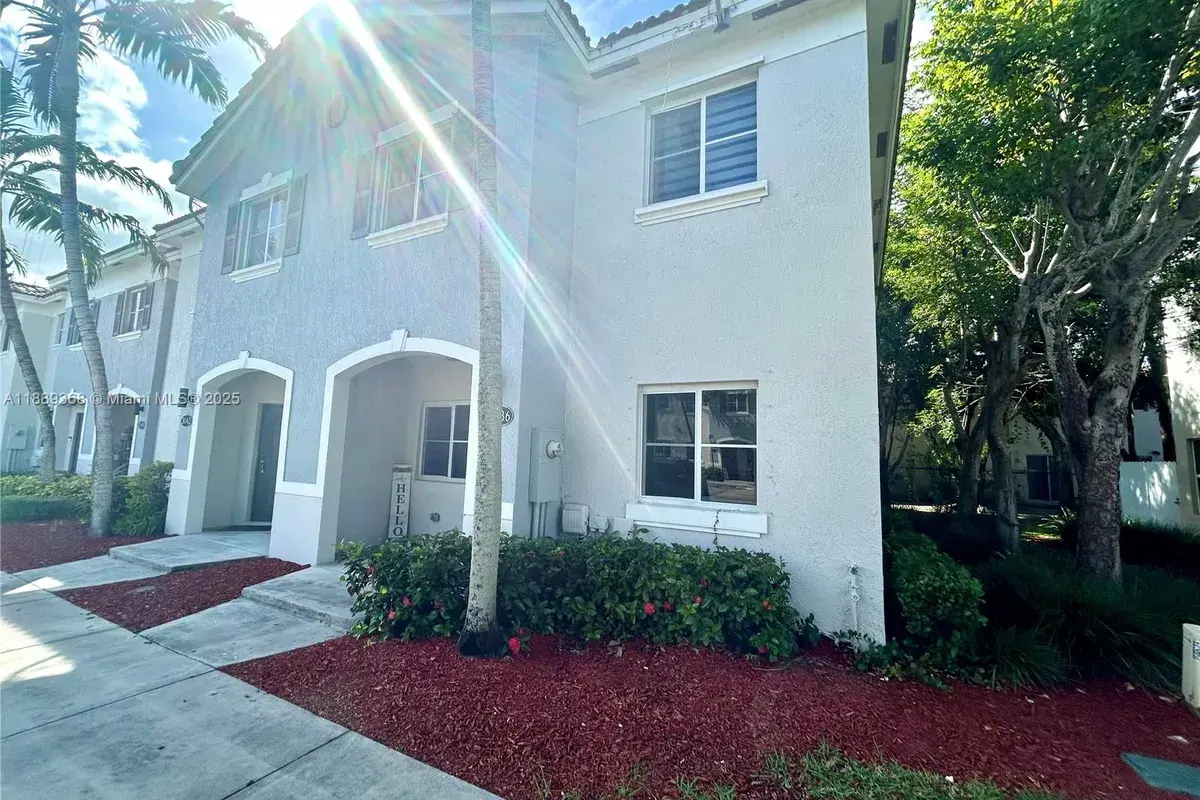 3036 SE 15th Ave, Homestead FL 33035