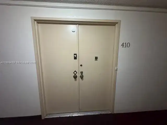 16751 NE 9th Ave # 410, North Miami Beach FL 33162 photo 3