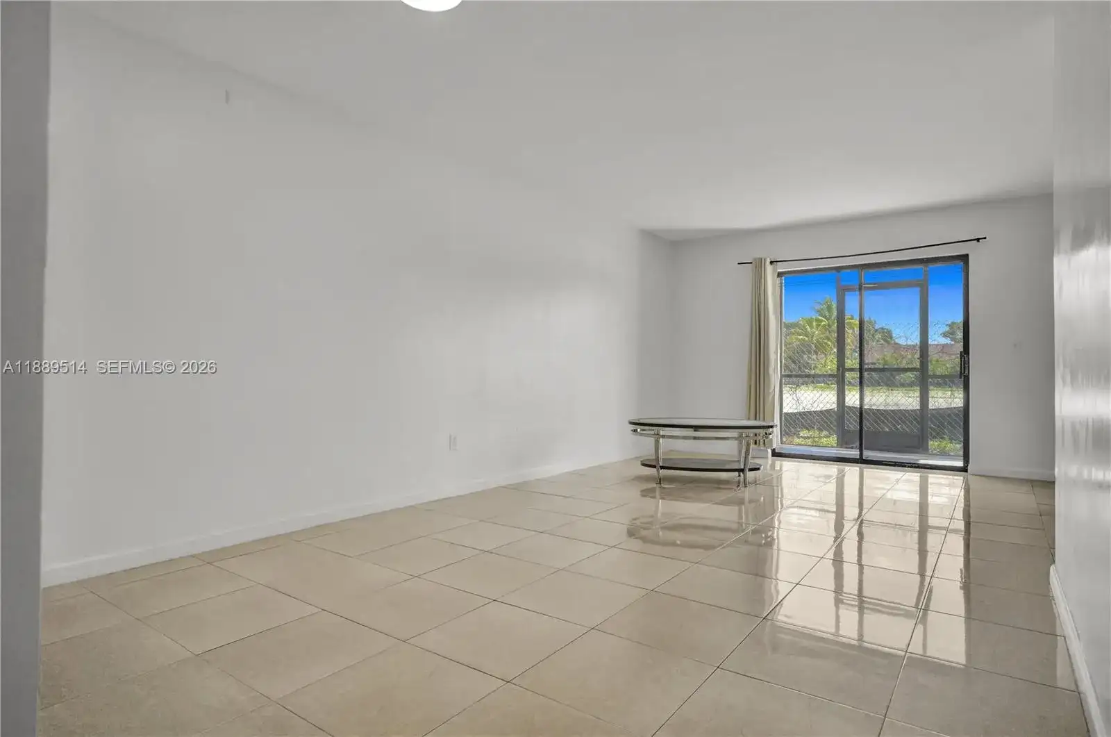 860 NE 207th Ter # 106, Miami FL 33179 photo 5