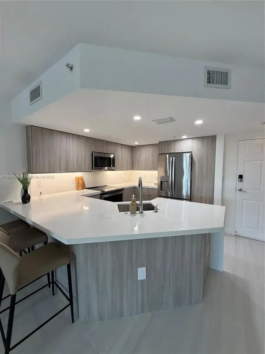201 Golden Isles Dr # 302, Hallandale Beach FL 33009 photo 5