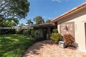 5461 NE 22nd Ave # 1, Fort Lauderdale FL 33308