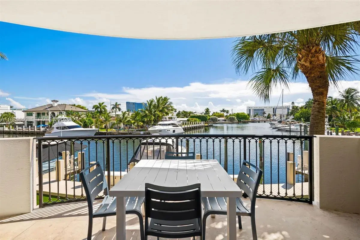 1414 SE 12th St # 1B, Fort Lauderdale FL 33316
