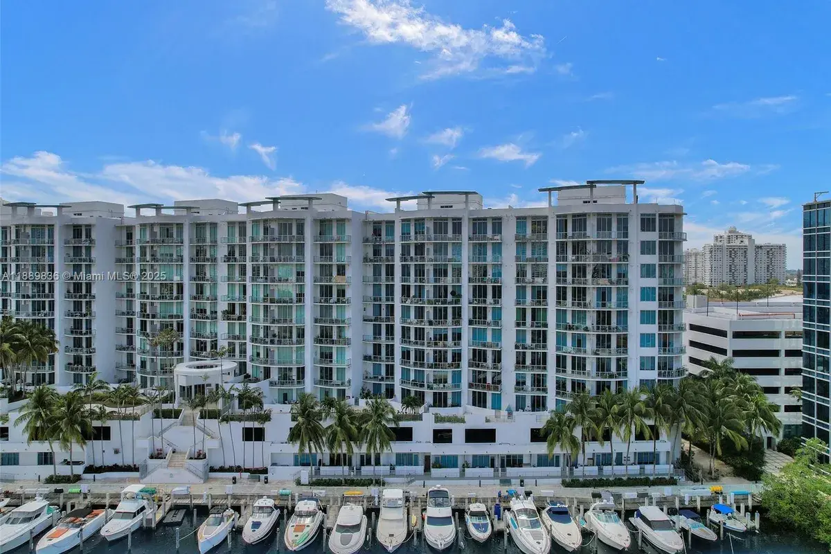 3029 NE 188th St # 319, Aventura FL 33180
