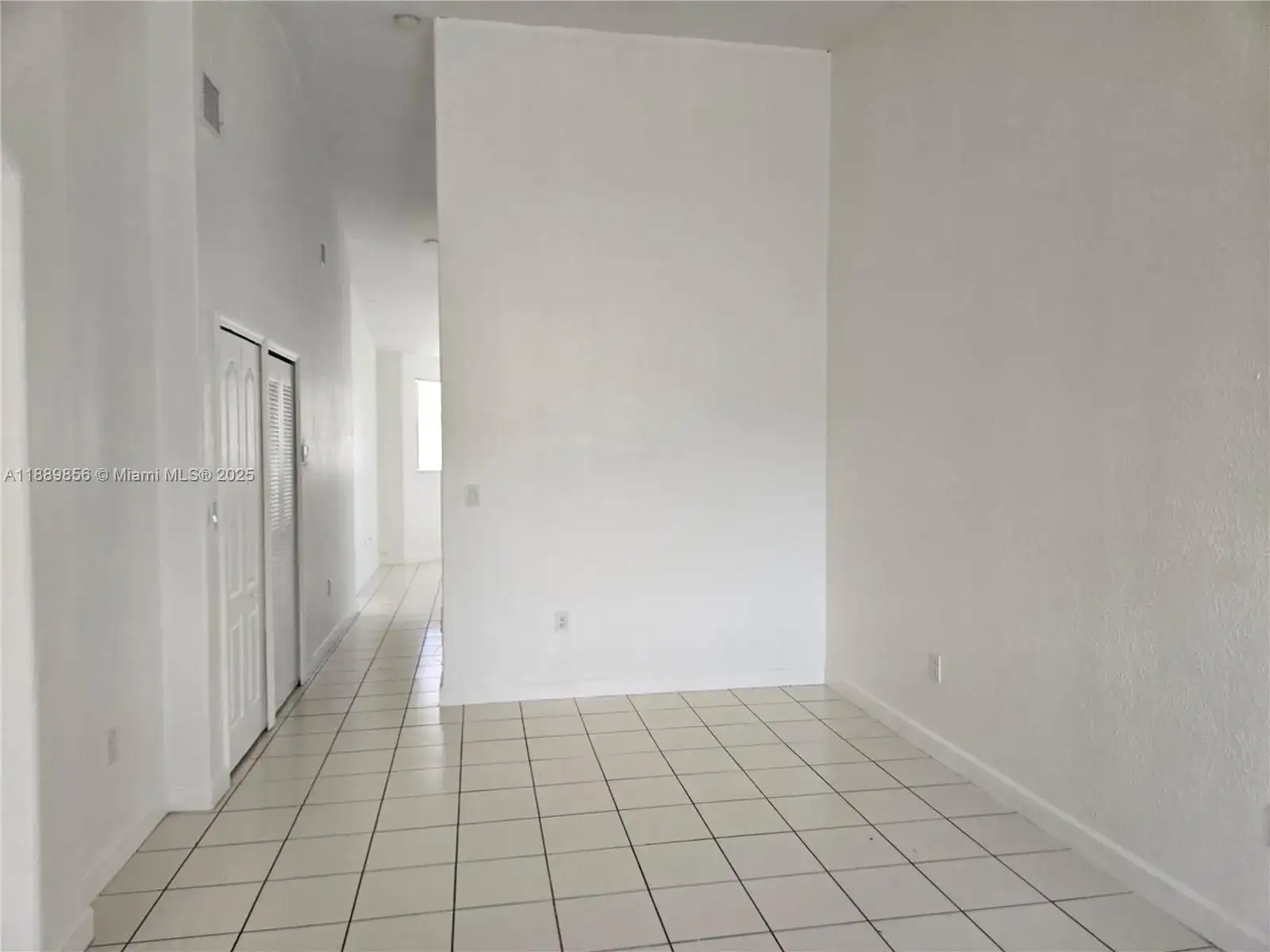 2758 SE 17th Ave # 203, Homestead FL 33035 photo 2