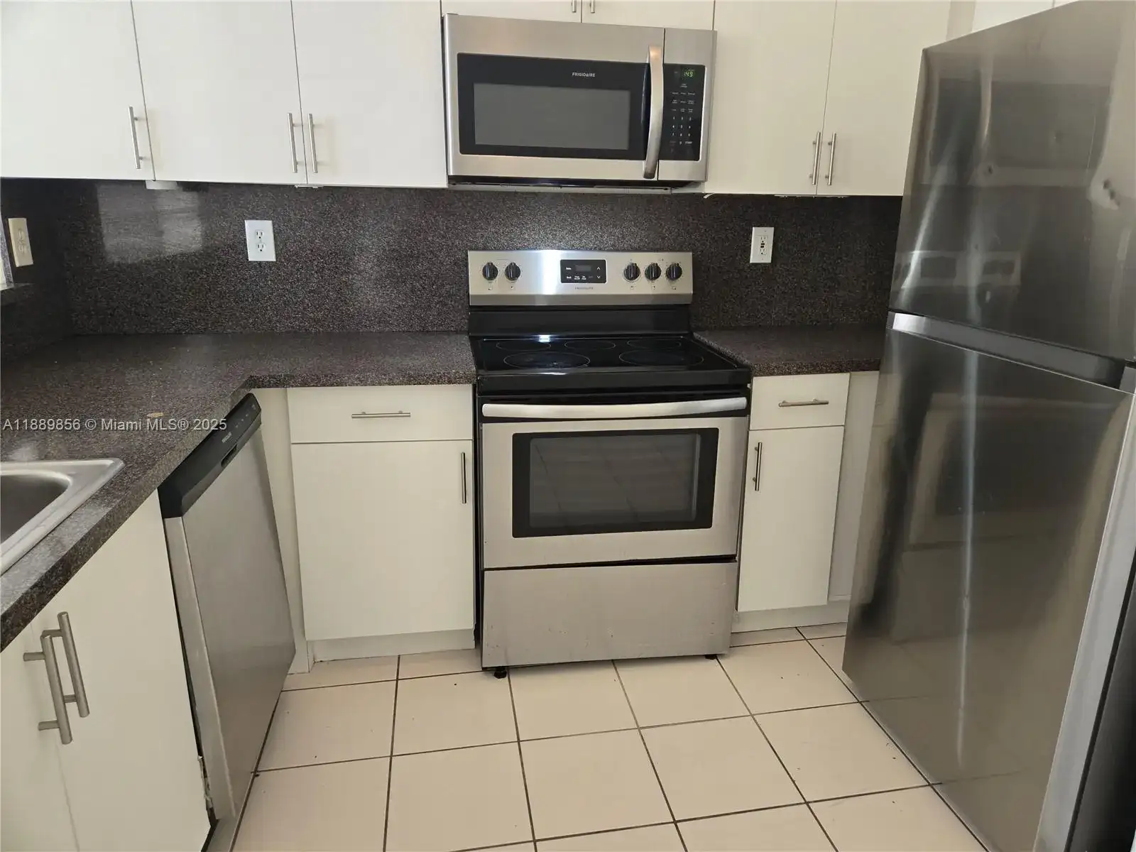 2758 SE 17th Ave # 203, Homestead FL 33035 photo 4