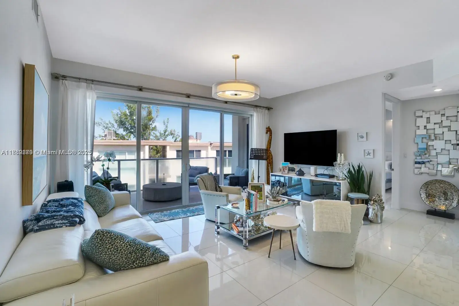 1200 Hillsboro Mile # 1303, Hillsboro Beach FL 33062