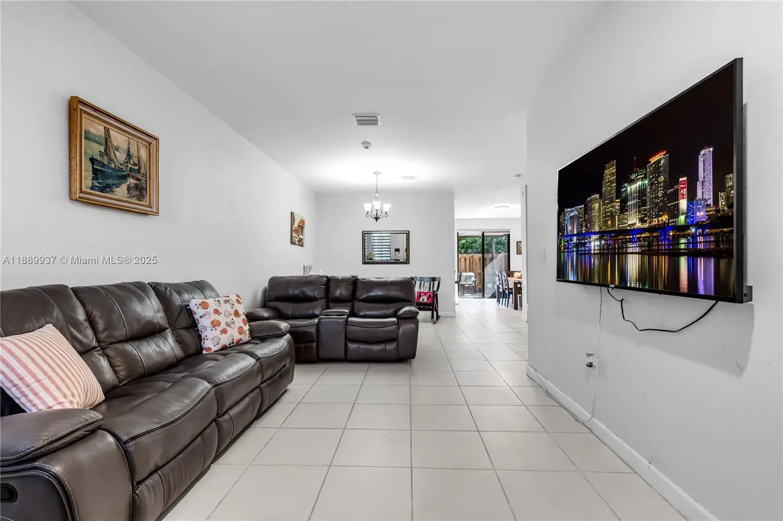 11428 SW 254th St, Homestead FL 33032