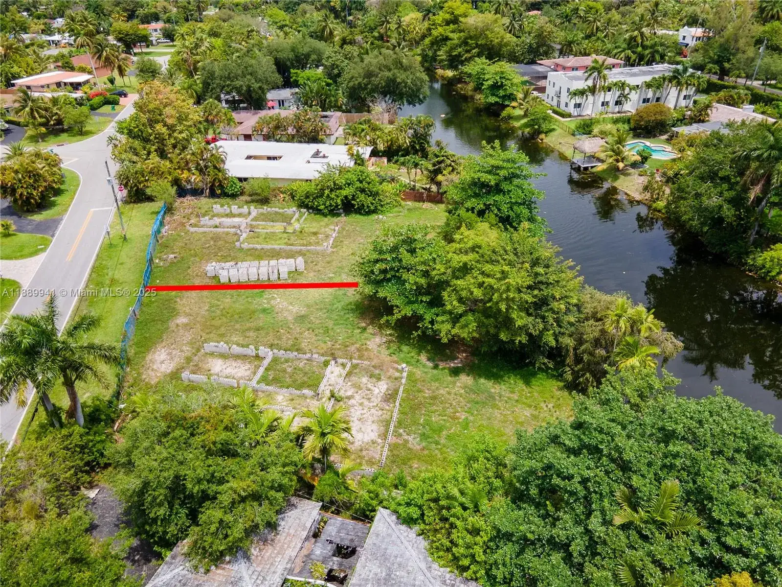11595 W Biscayne Canal Rd, Miami FL 33161 photo 5