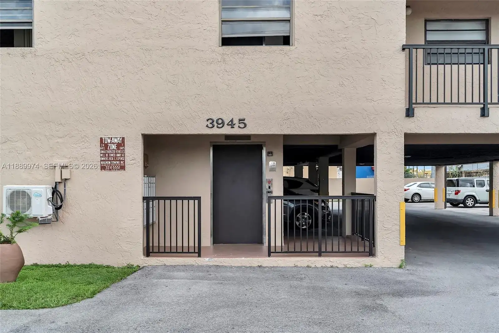 3945 SW 89th Ave # 201, Miami FL 33165 photo 2
