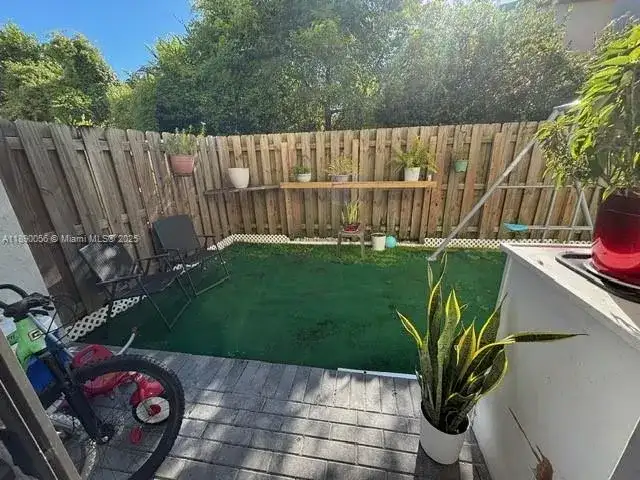 8055 NW 104th Ave # 4, Doral FL 33178 photo 2
