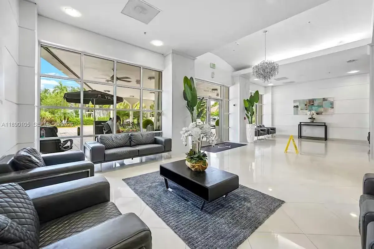 19370 Collins Ave # 1121, Sunny Isles Beach FL 33160