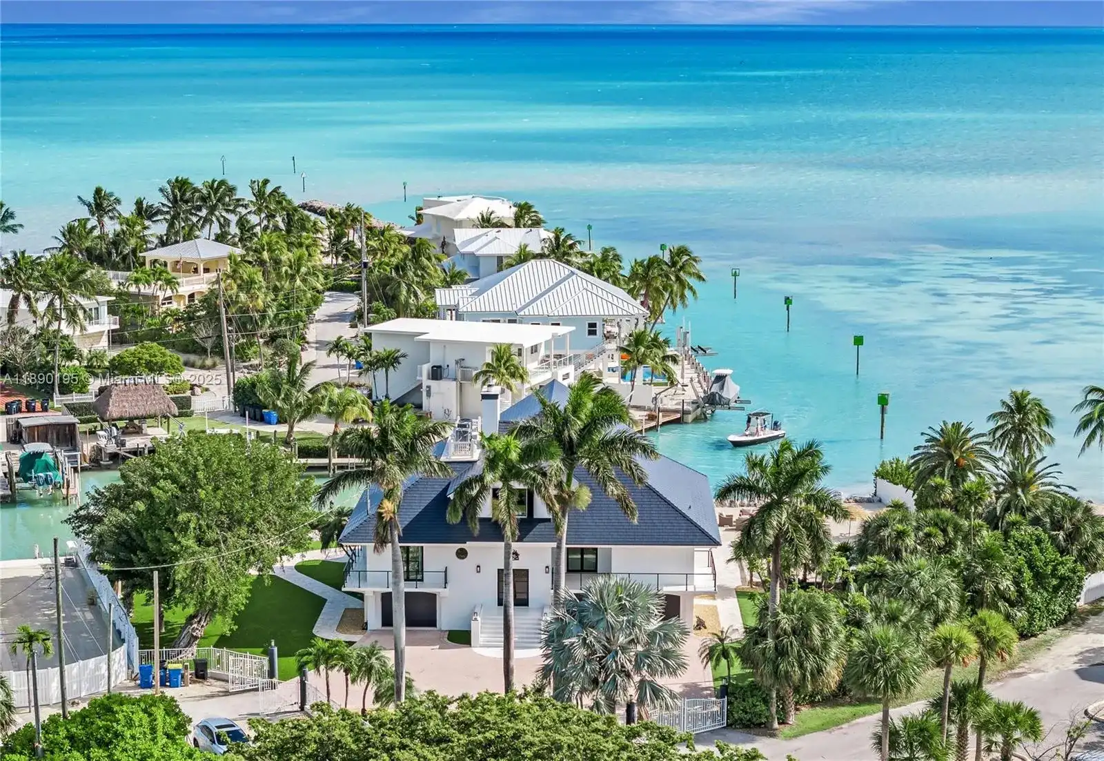 91 Iroquois Dr, Islamorada FL 33036