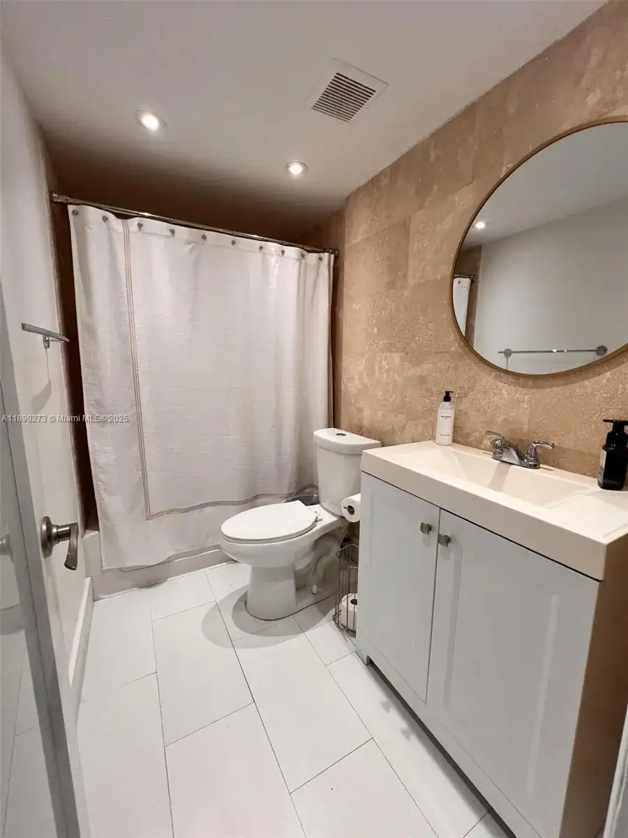 11394 SW 65th St # 001, Miami FL 33173 photo 5