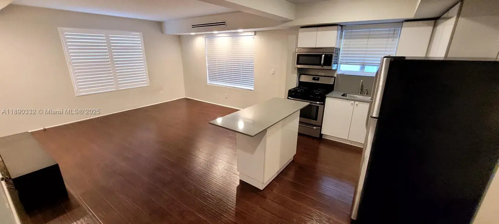 7333 Dickens Ave, Miami Beach FL 33141