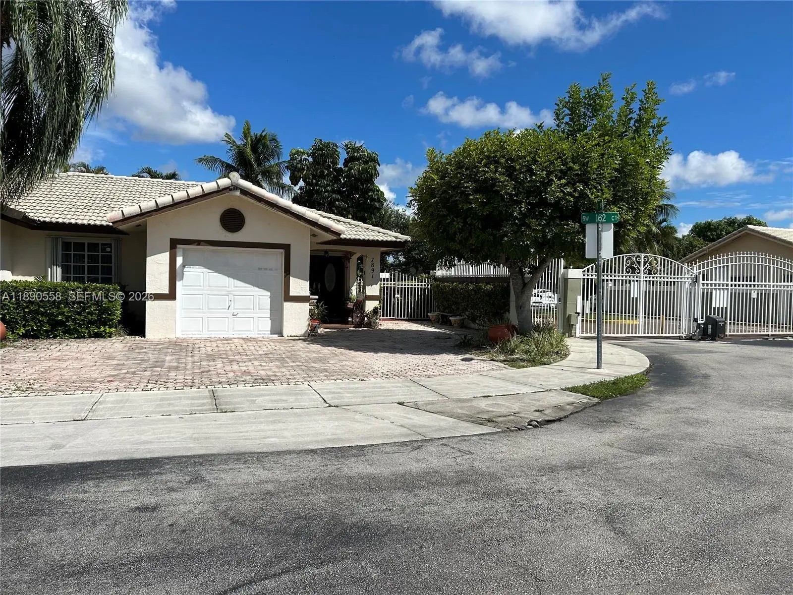 7891 SW 162nd Ct, Miami FL 33193