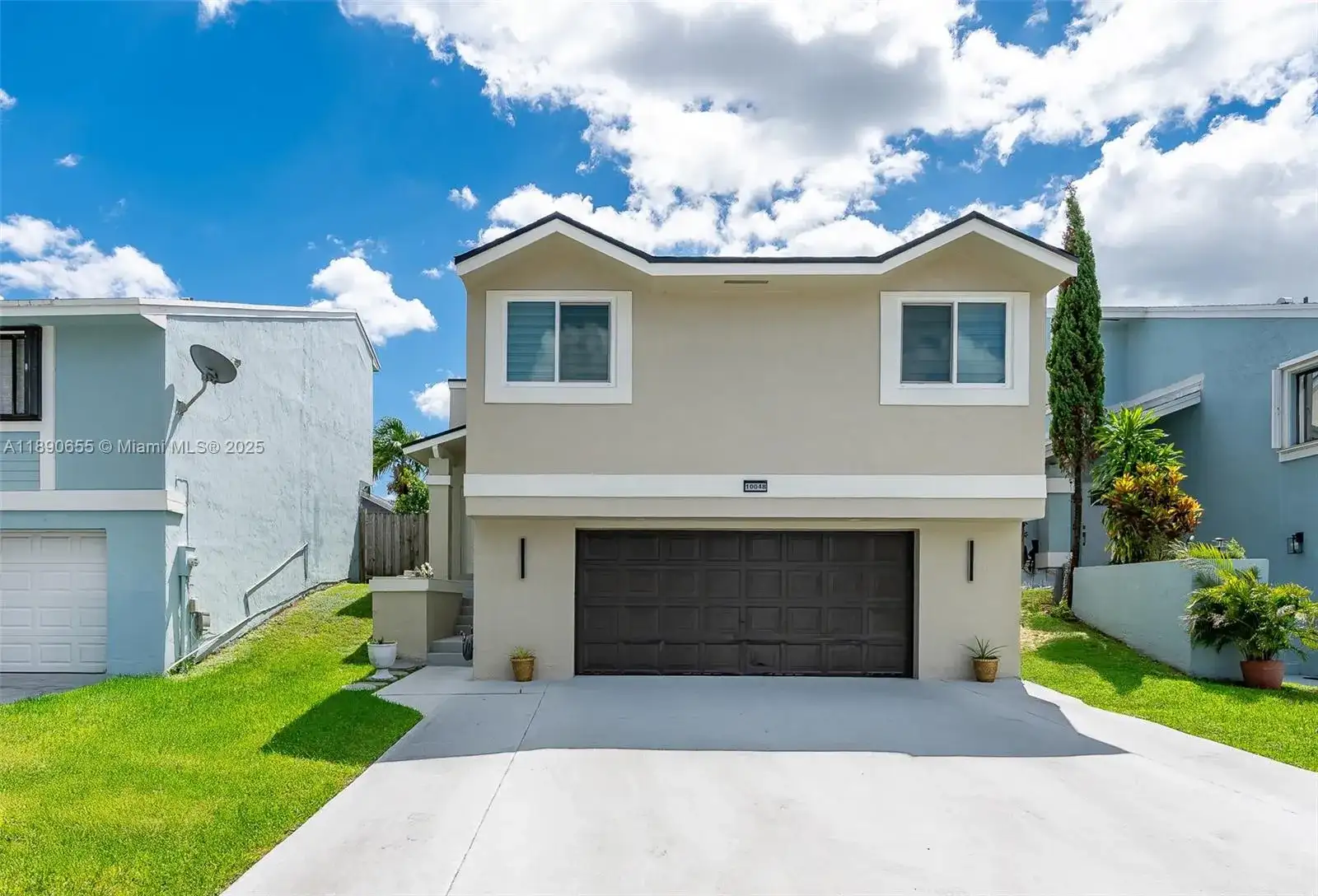10048 SW 221st St, Cutler Bay FL 33190 photo 4