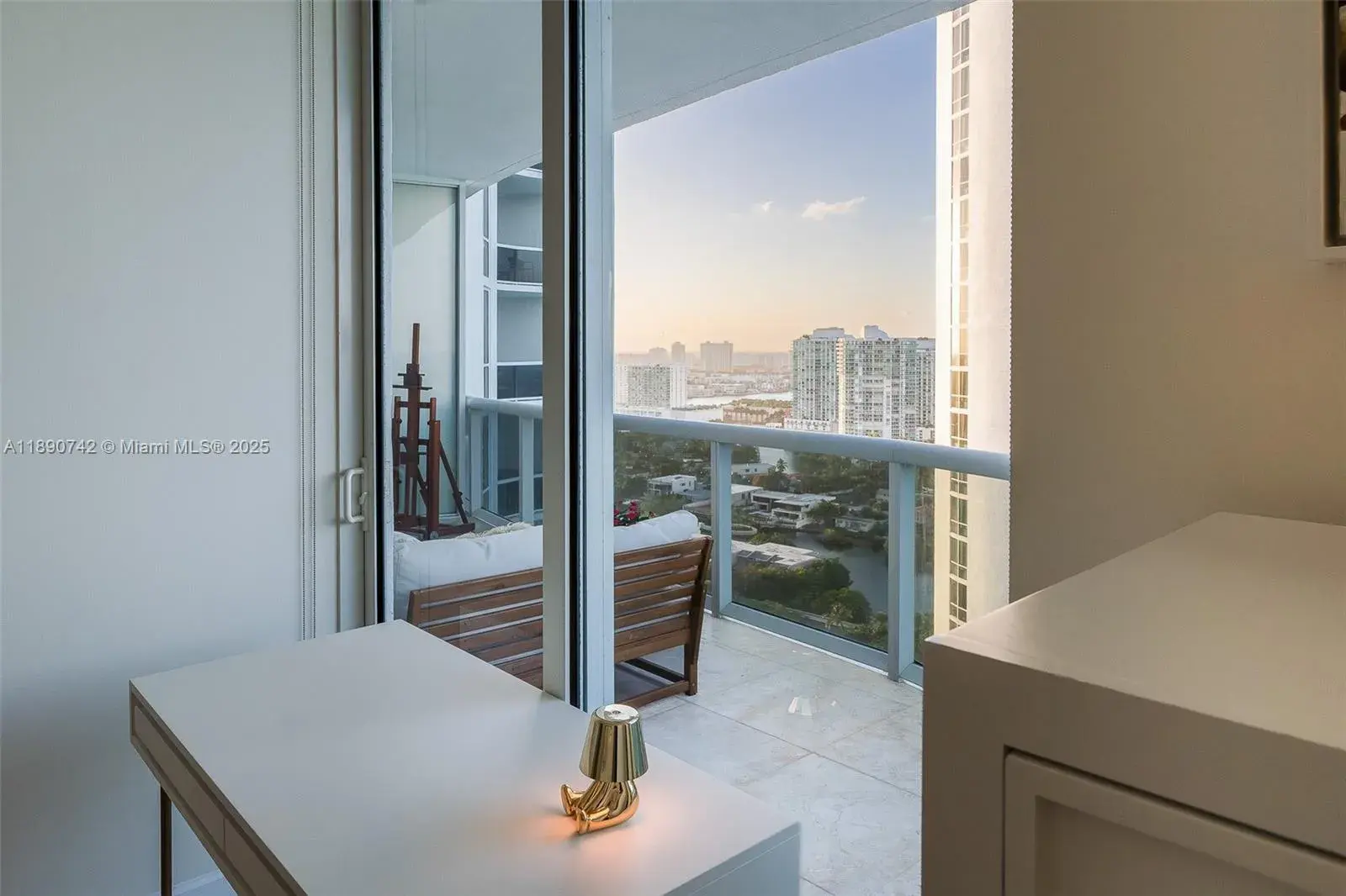 15901 Collins Ave # 2502, Sunny Isles Beach FL 33160