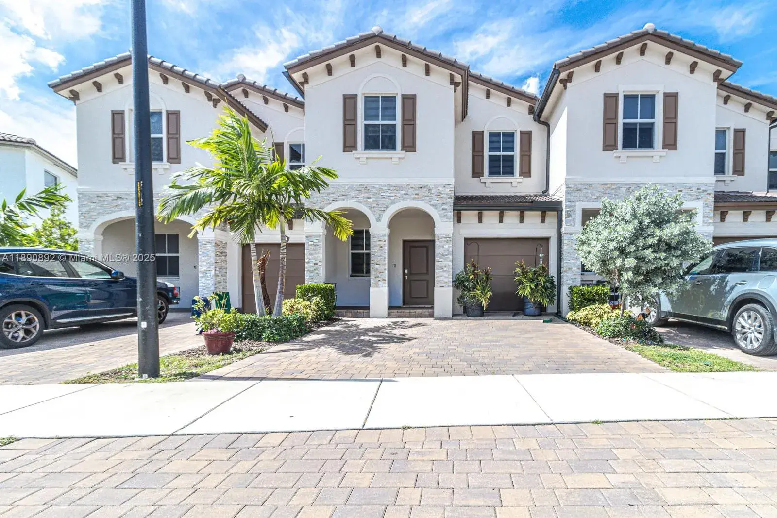 12509 NW 23rd Pl, Miami FL 33167