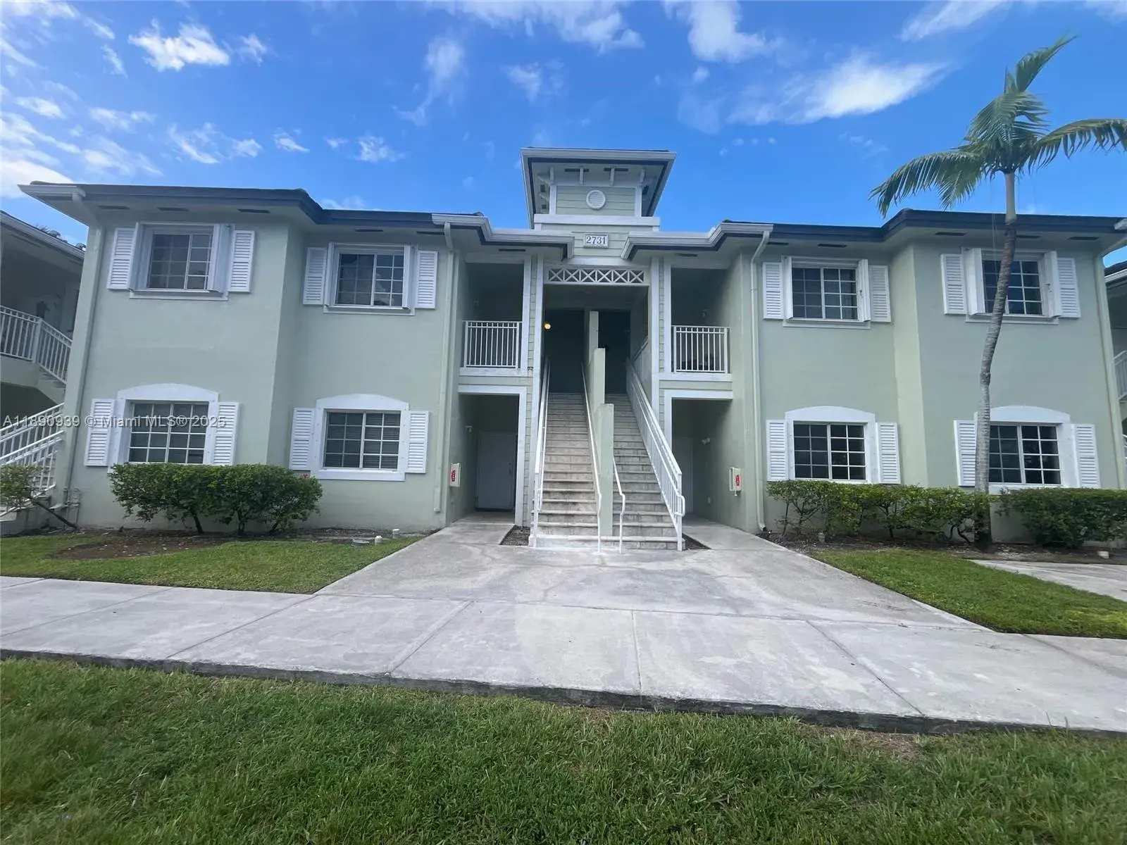 2731 NE 3rd Dr # 203, Homestead FL 33033