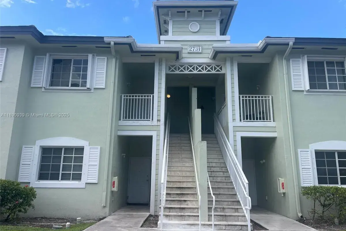 2731 NE 3rd Dr # 203, Homestead FL 33033