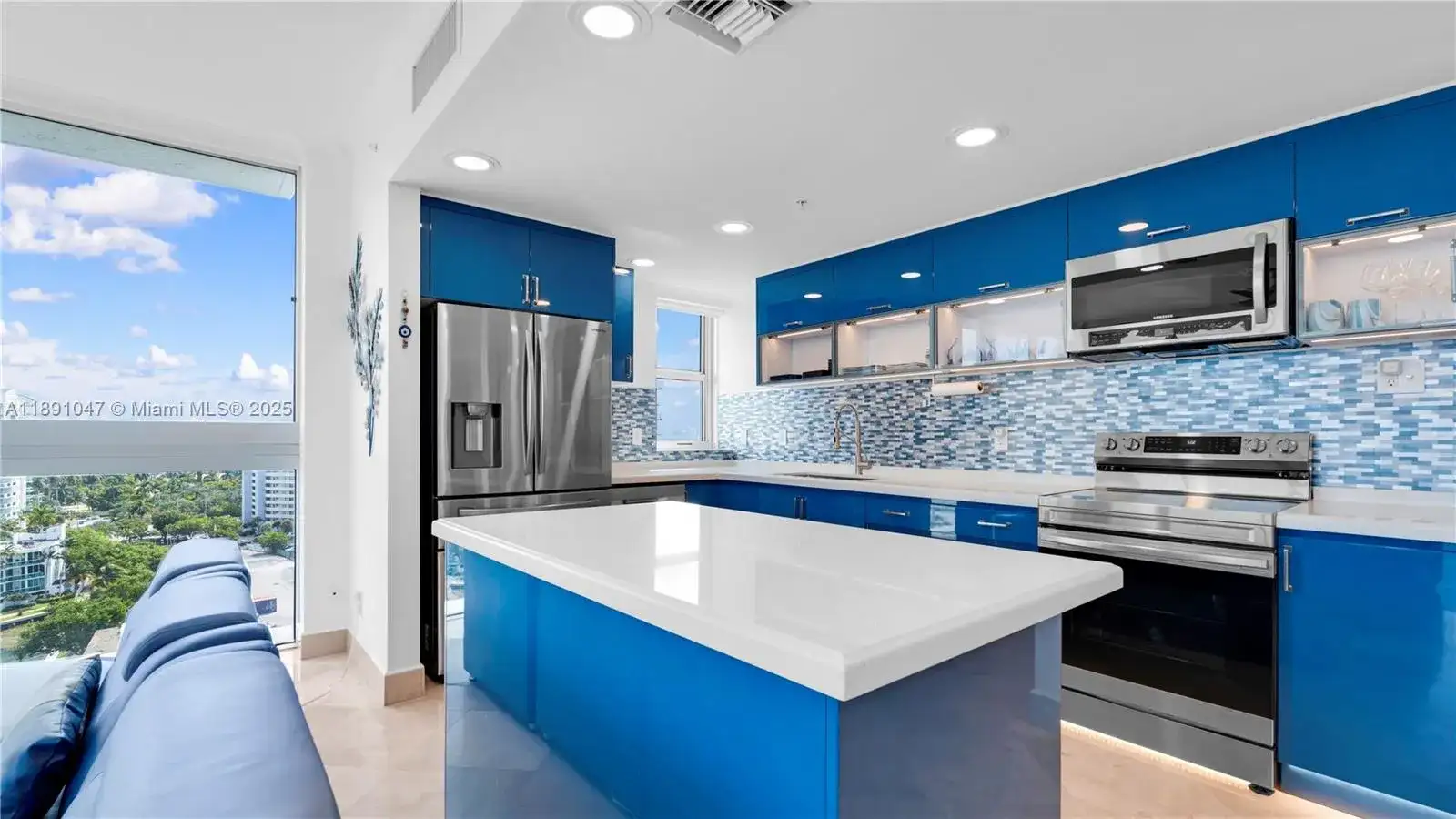 7929 West Dr # 1401, North Bay Village FL 33141 photo 3