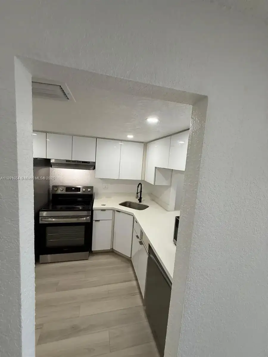 2655 NW 60th Way # 195, Sunrise FL 33313 photo 3